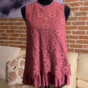 Super cute top - Eyeshadow